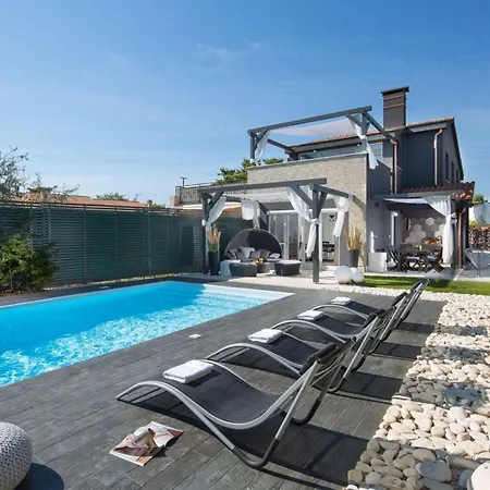 Villa Evita *